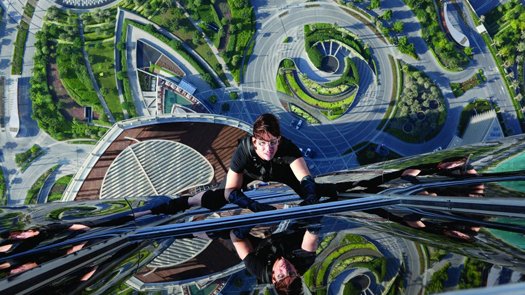 Tom Cruise som Ethan Hunt Tom Cruise som Ethan Hunt