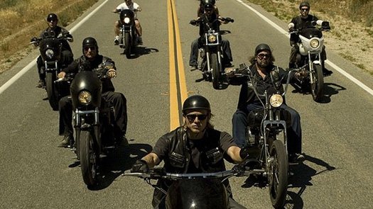 Sons of anarchy sæson 2 dvd anmeldelse Sons of anarchy sæson 2 dvd anmeldelse
